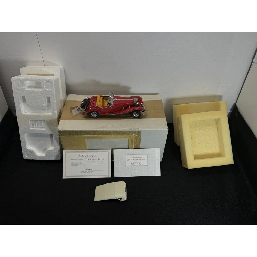 Franklin Mint 1935 Mercedes Benz 500K Special Roadster Red 1:24 Diecast COA Box